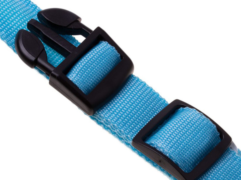 Obroża świecąca w ciemności led NIEBIESKA dla psa i kota regulowana regulacja 59cm Obroża świecąca w ciemności led NIEBIESKA dla psa i kota regulowana regulacja 59cm